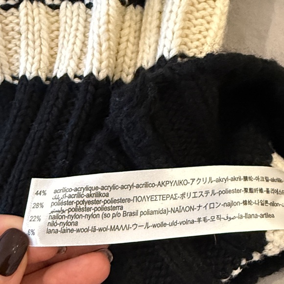 Zara Black and White Striped Cardigan - Picture 5 of 5